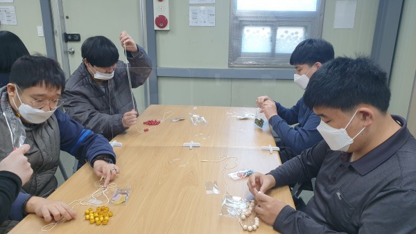 7b6a938fd03f30adaf573289c69bc65c_1638430