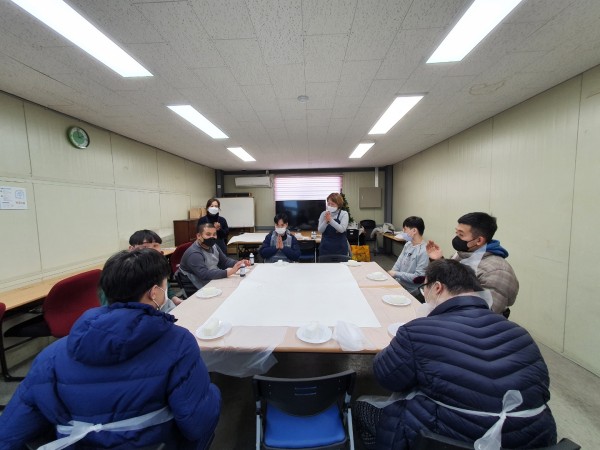 e1f2d8ba23dfc35eb6246925206a0464_1639012