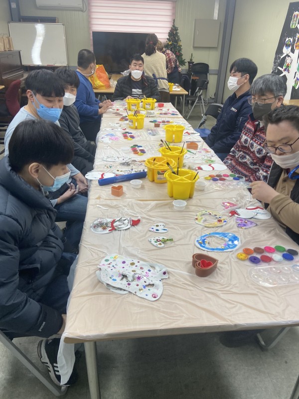 e55aa26ceabd681f241bcb4d86b3af46_1639445